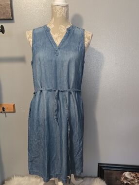 Sonoma Light Blue Denim Dress with Chambray Finish